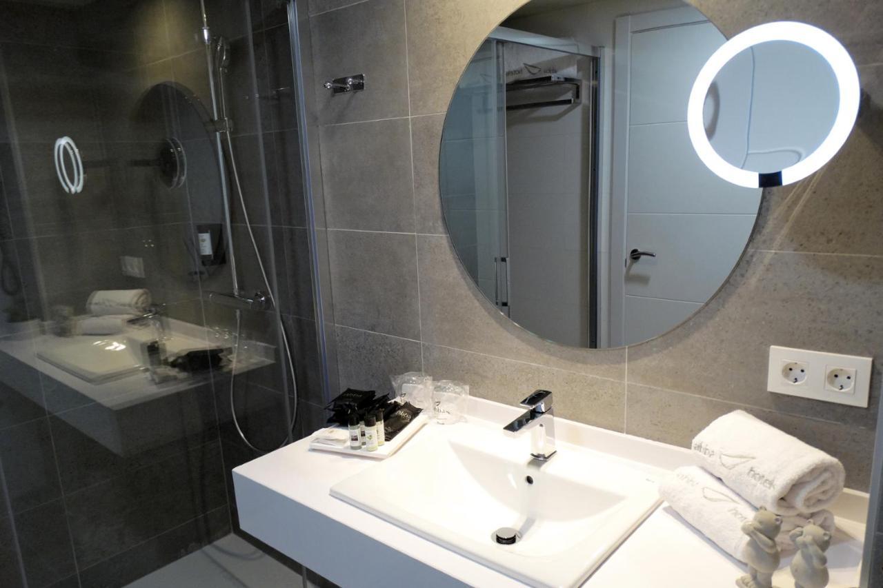 Bilbao City Center By Abba Suites Esterno foto