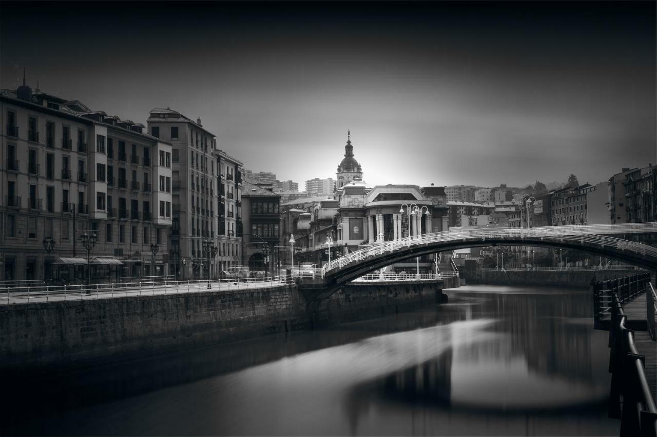 Bilbao City Center By Abba Suites Esterno foto